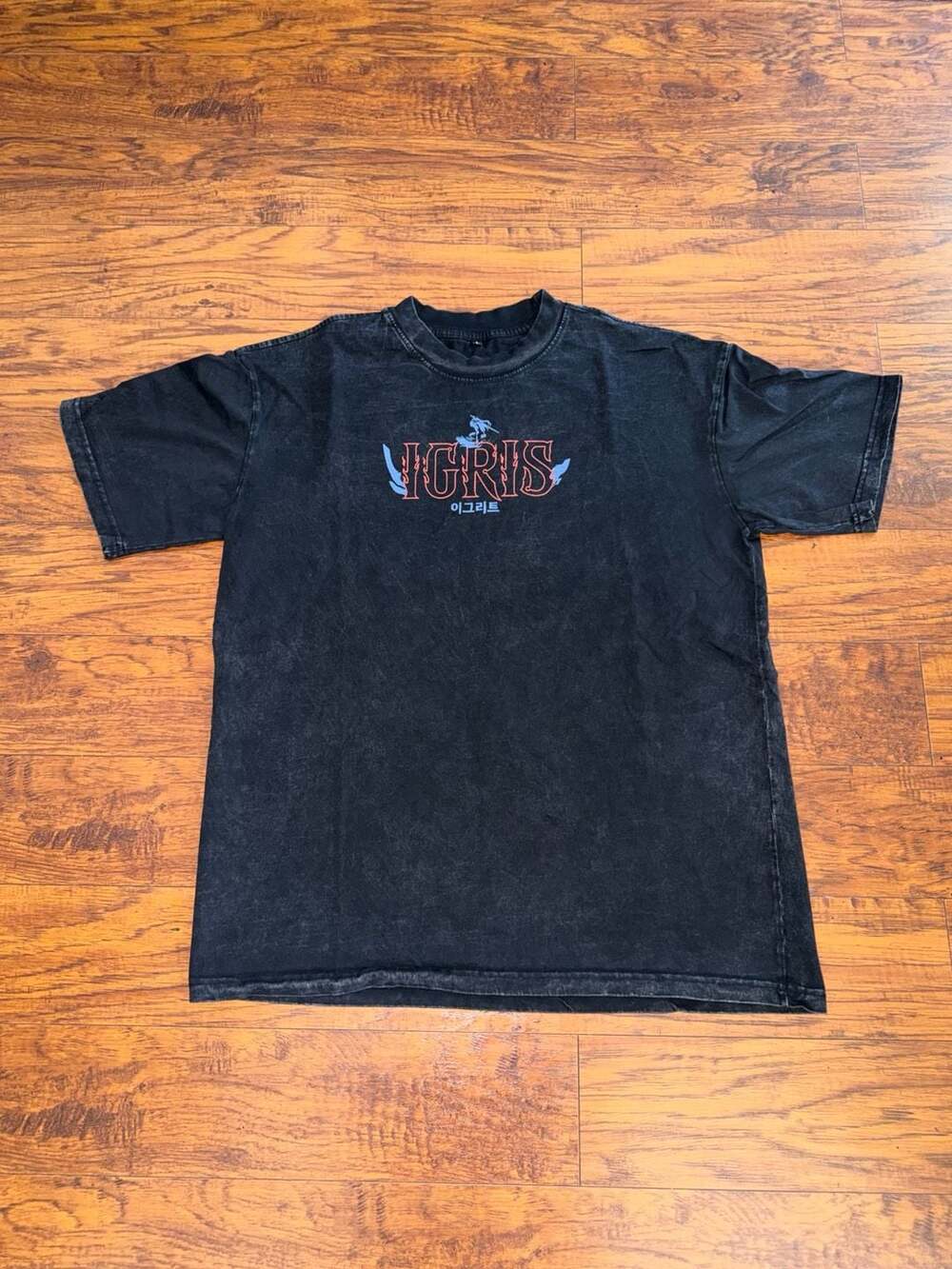 Solo Leveling Igris Blood-Red Commander Vintage Washed T-Shirt Size L